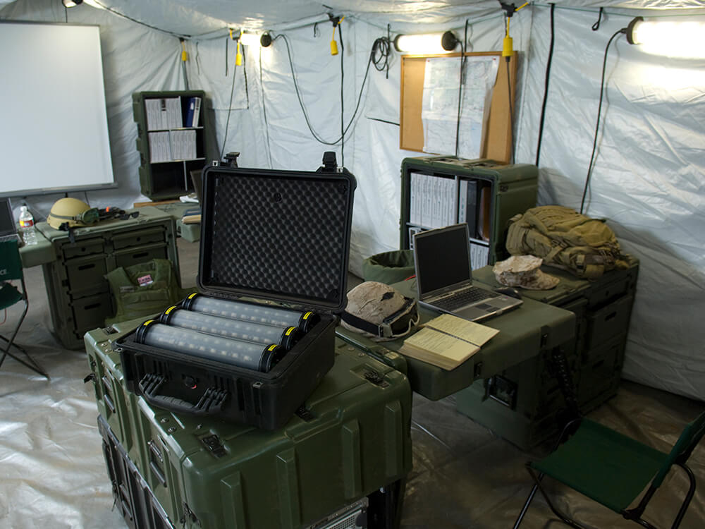 9500 Shelter Lighting System in Black