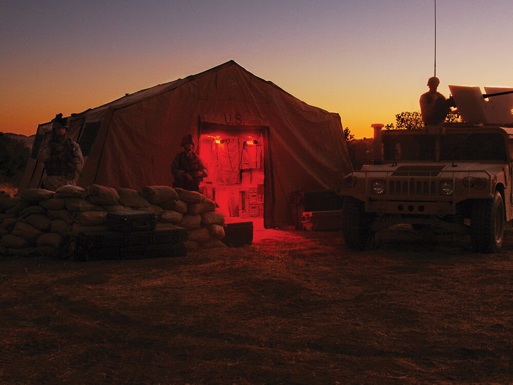 9500 Shelter Lighting System in Black