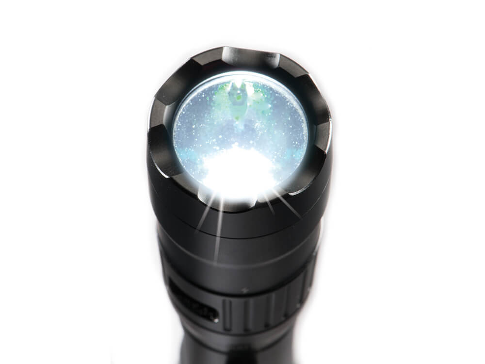 7600 Tactical Flashlight combo - with wand & holster