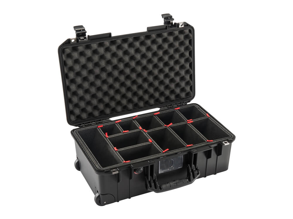 Pelican 1535 AIR Case Canada - Main Image
