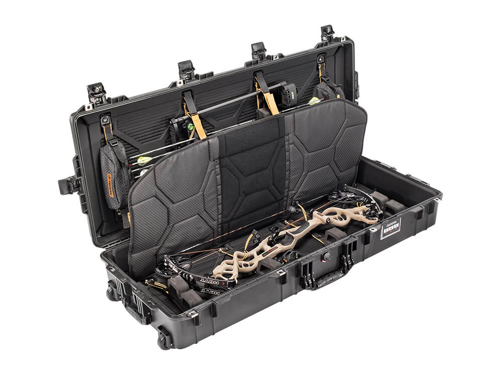 Compound bow on sale with case